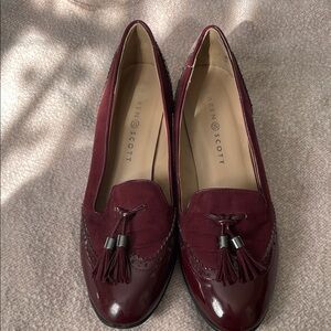 Karen Scott Maroon Tassel Loafers